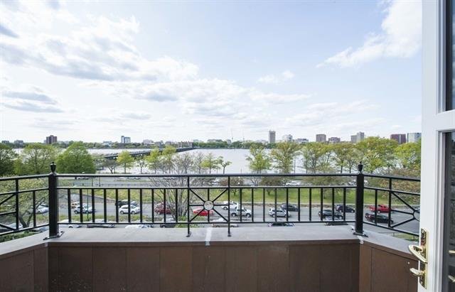 472 Beacon Boston Ma 02115